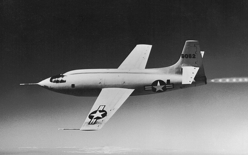 Illustration for article titled This Date in Aviation History: January 17 - January 19